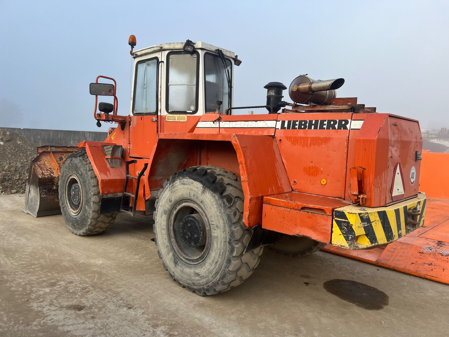 Liebherr Escavatori: Pneulader Liebherr 541 ca 18 Tonnen – Usato da Niederbipp venduto da baggerch 6