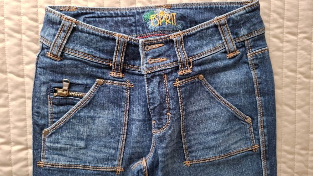 Esprit Jeans: Esprit Jeans Capri, Grösse 34, – Nuovo (secondo la descrizione) da Emmen venduto da Tigerlady 2