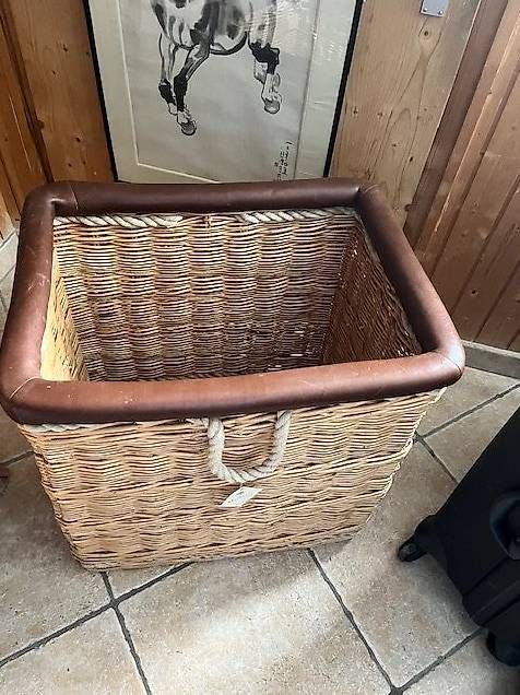Tutte le decorazioni: RANGEMENT - Ballon basket Mulberry – Usato da PULLY venduto da RAPHAEL1953