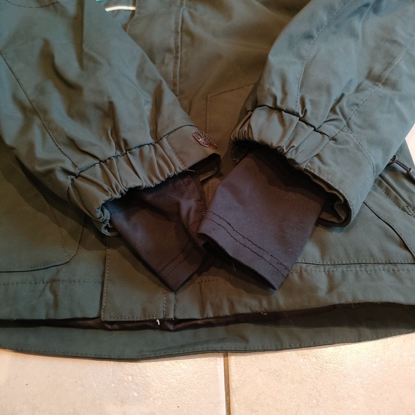 Vestes & Manteaux: Skijacke Belowzero Gr.128 – D'occasion à Adelboden par Lammhult 3