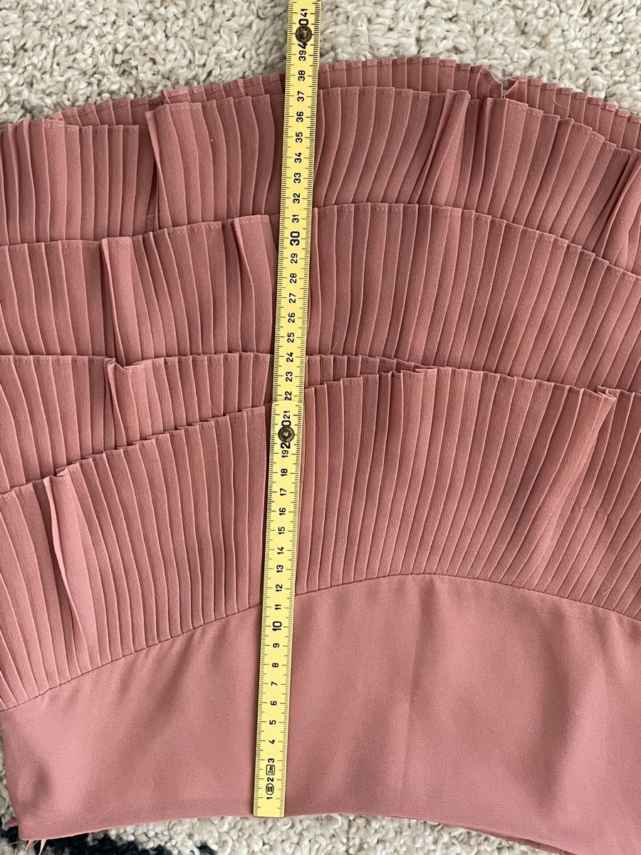 Sisley Röcke: Sisley pleated skirt pink size S – Gebraucht aus Richterswil von Prangins9 4