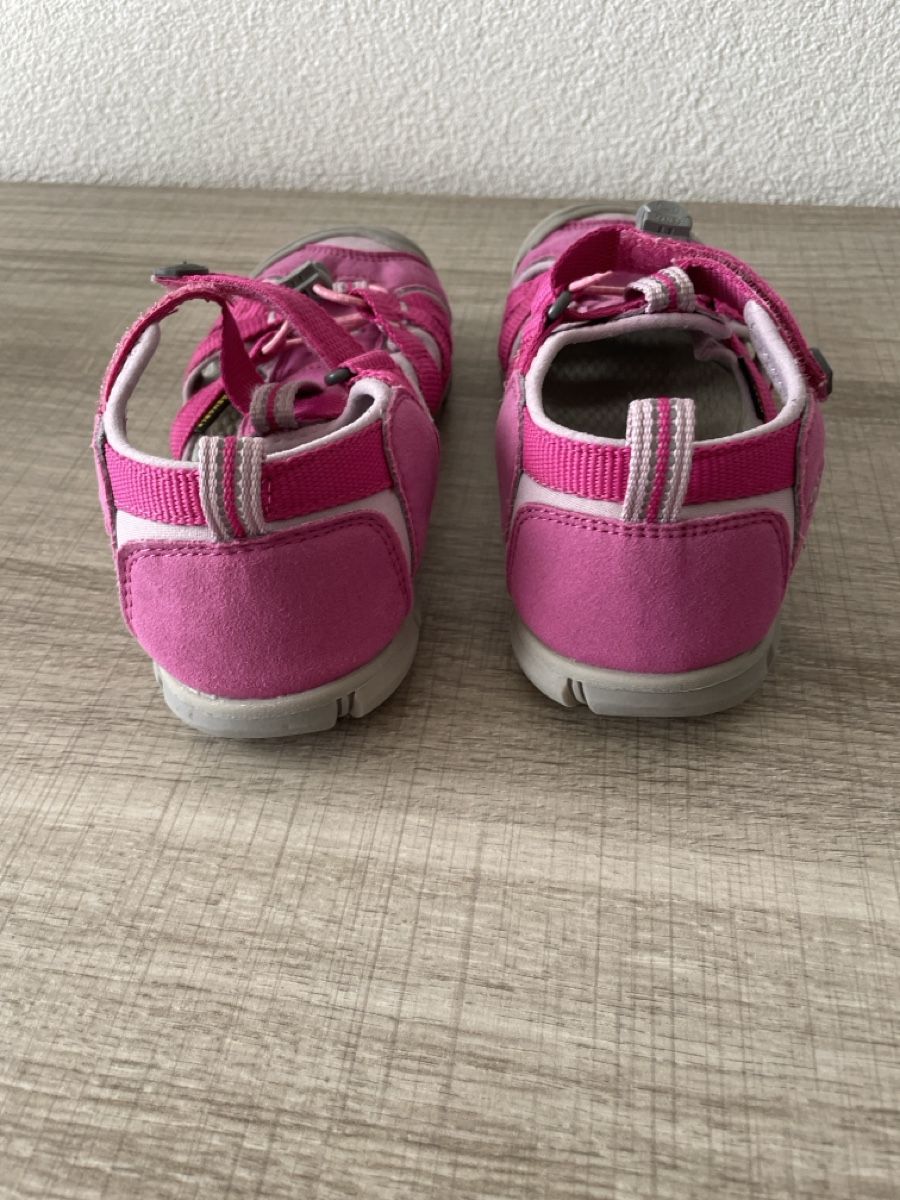 Keen Scarpe per ragazze: Sandale KEEN 34 rose – Usato da Sornard (Nendaz) venduto da Dodo8117 4