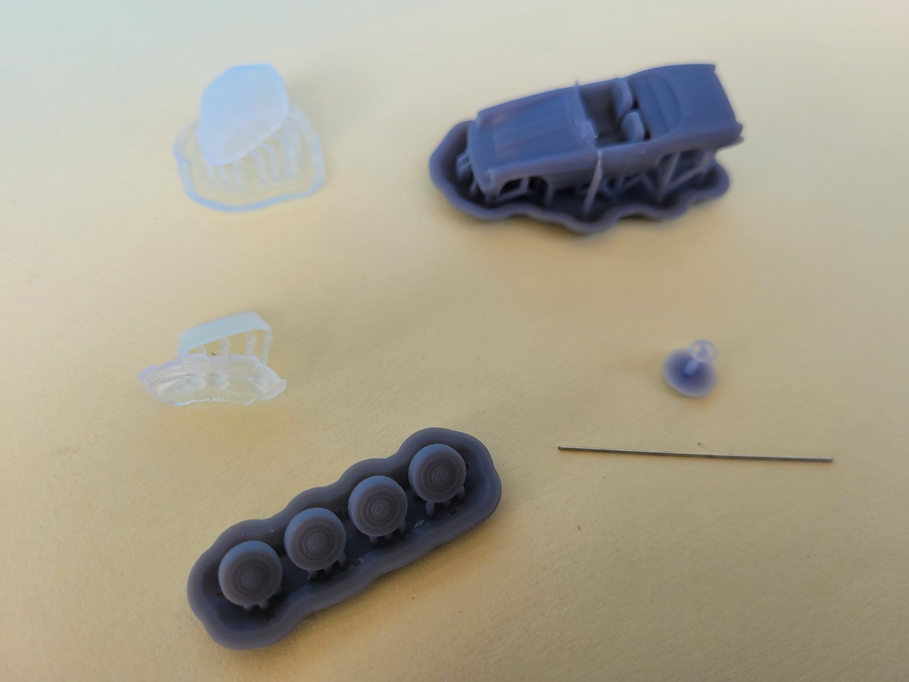 Modellini d'auto: FSO Syrena Sport kit Modelen.PL 1:87 H0 – Nuovo e nell'imballaggio originale da Domdidier venduto da Bimbo57 1