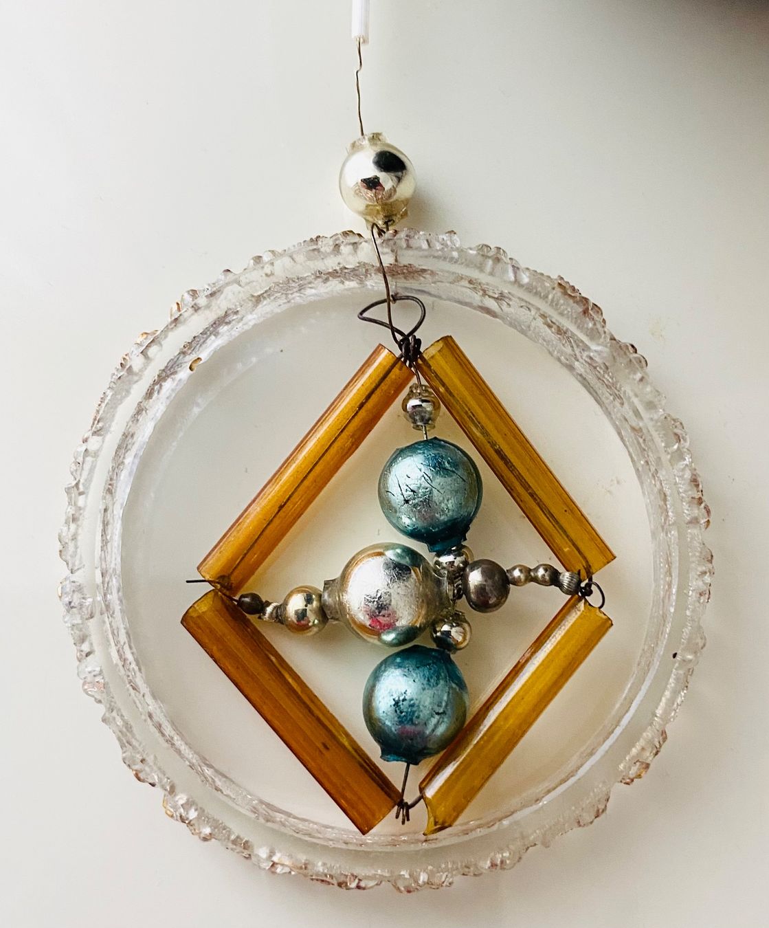 Gablonzer Alle Dekorationen: antiker Christbaumschmuck Gablonz 1920/30, Ring Eichenlaub – Gebraucht aus Bad Zurzach von ustrade 2