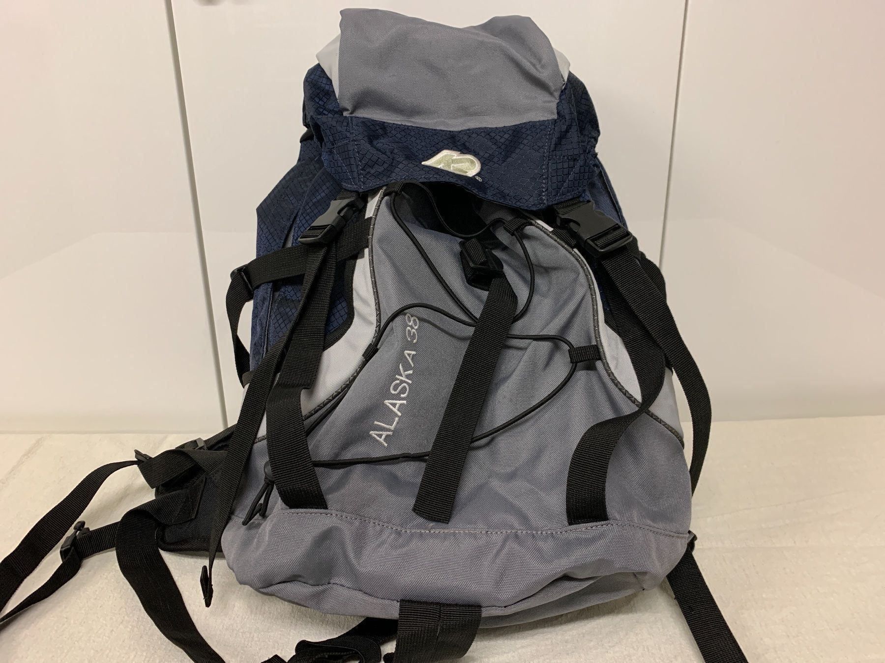 K2 Zaini: Rucksack K2 Alaska 38 Wanderrucksaxk – Usato da Basel venduto da AlSe97