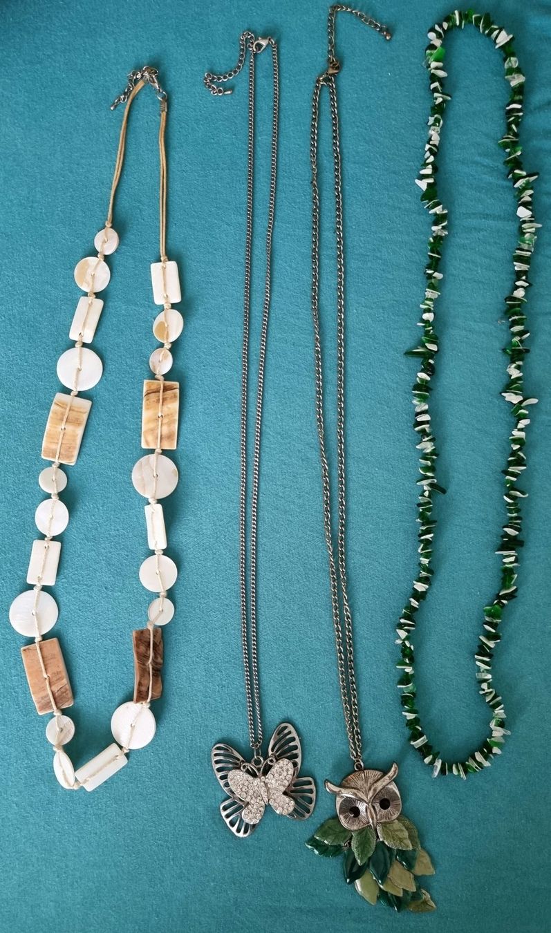 Catenine: Modeschmuck Halsketten – Usato da Luzern venduto da Luzern_Energy