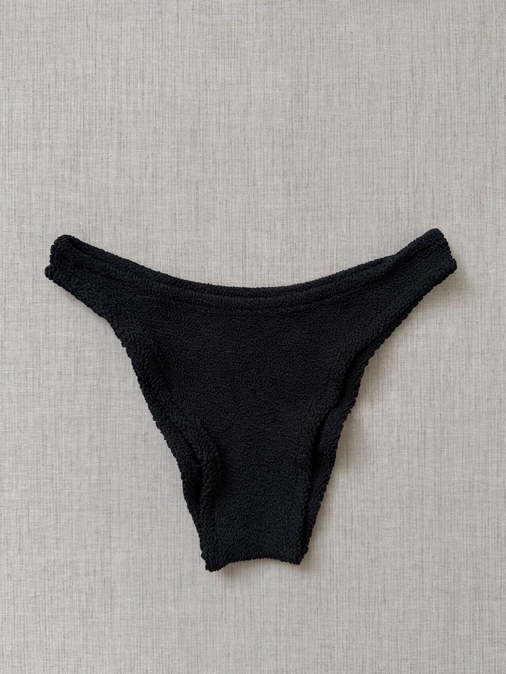 MC2 Saint Barth Costumi da bagno & Bikini: MC2 Saint Barth - Slip bikini nero, XS/S – Nuovo (secondo la descrizione) da Bioggio venduto da oxanacas