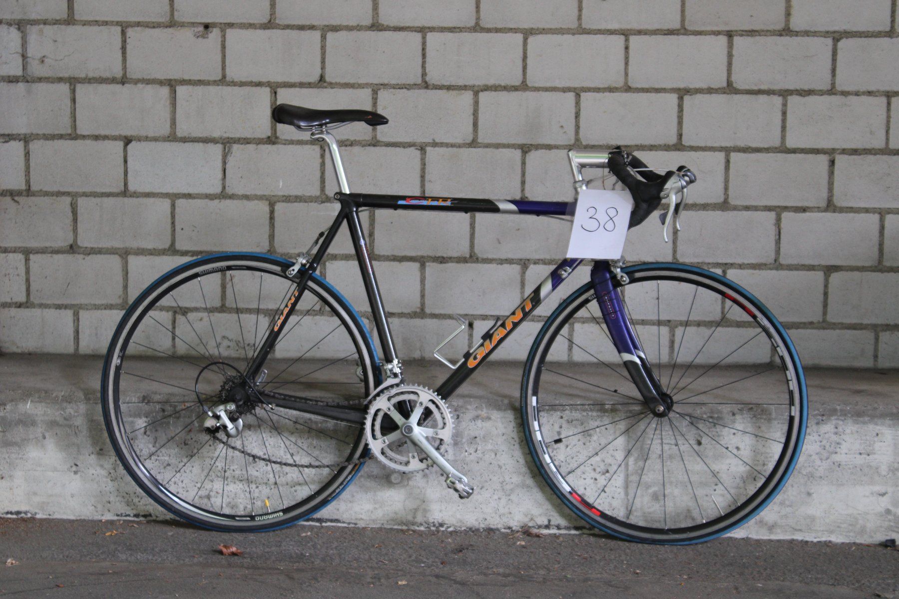 Giant Vélos: Occasionsvelo 38 – Défectueux à Winterthur par VeloordnungFundbuero