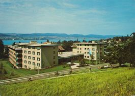 MÄNNEDORF Altersheim Emmaus, Auto