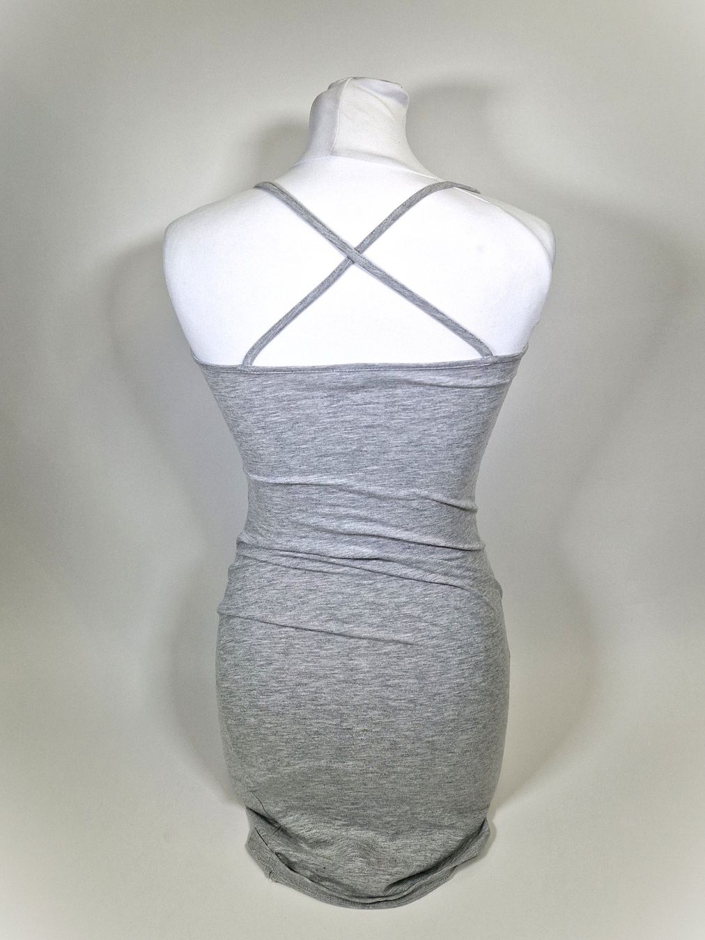 Kleider: FB SISTER Kleid grau, Gr. XS – Gebraucht aus Zollikofen von Restwert_Zollikofen 1