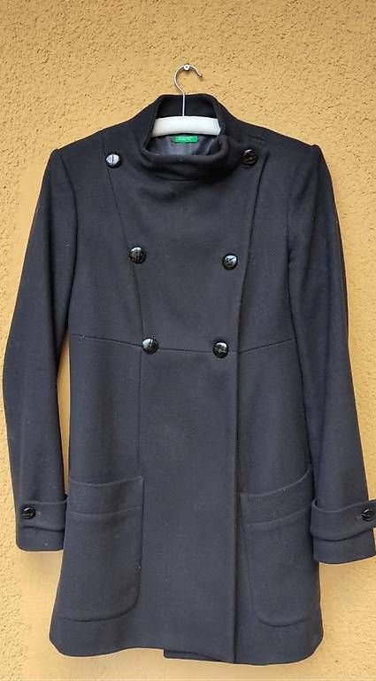 Benetton Cappotti: Manteau noir Benetton – Usato da Genève venduto da clairedupraz