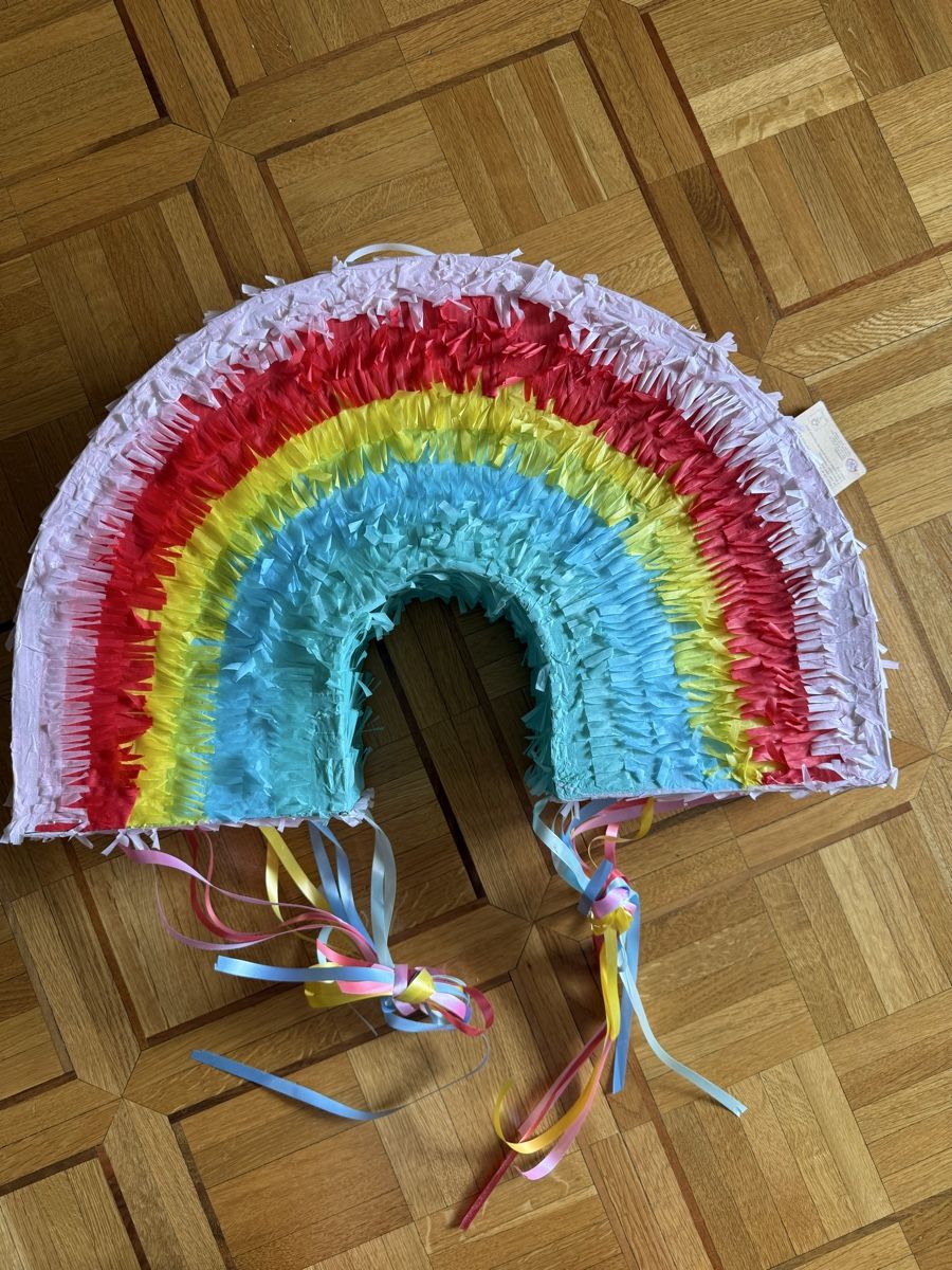 Jouets: New piñata – Neuf avec emballage d'origine à Genève par hai_2rp8