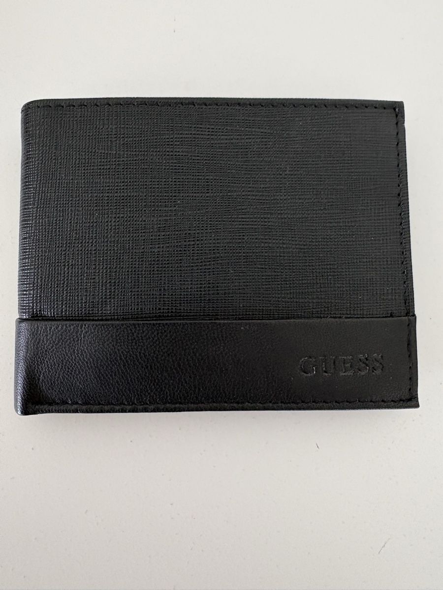 Guess Portafogli: Black Guess Leather Wallet – Usato da Obbürgen venduto da cla_x9h6 3