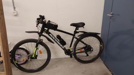 Voll ausgestattetes Rockrider Mountainbike