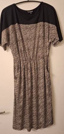 KLEID   42