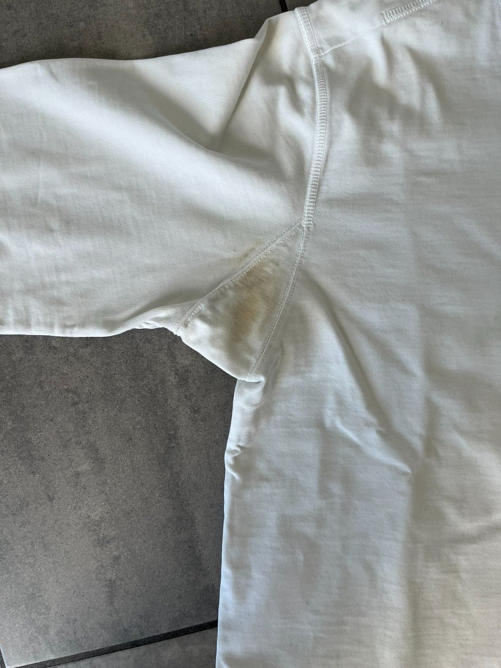 Maglioni & Felpe: STONE ISLAND Pullover Weiss – Usato da Otelfingen venduto da Denis_ZH 2