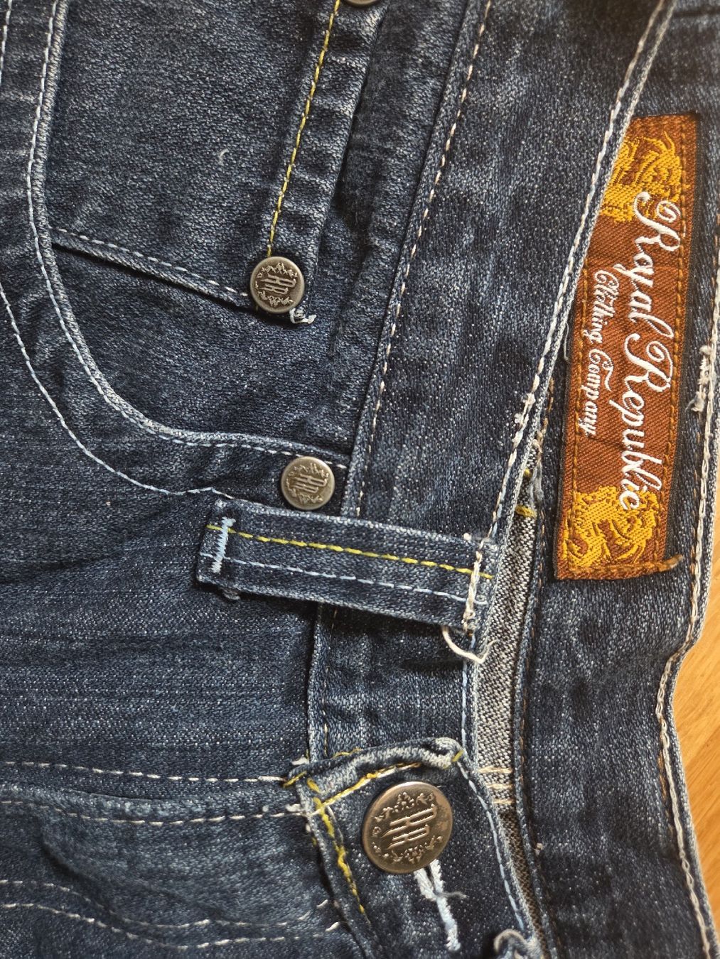 Jeans: Jeans Shorts – D'occasion à Bassersdorf par ale_2ftz 5