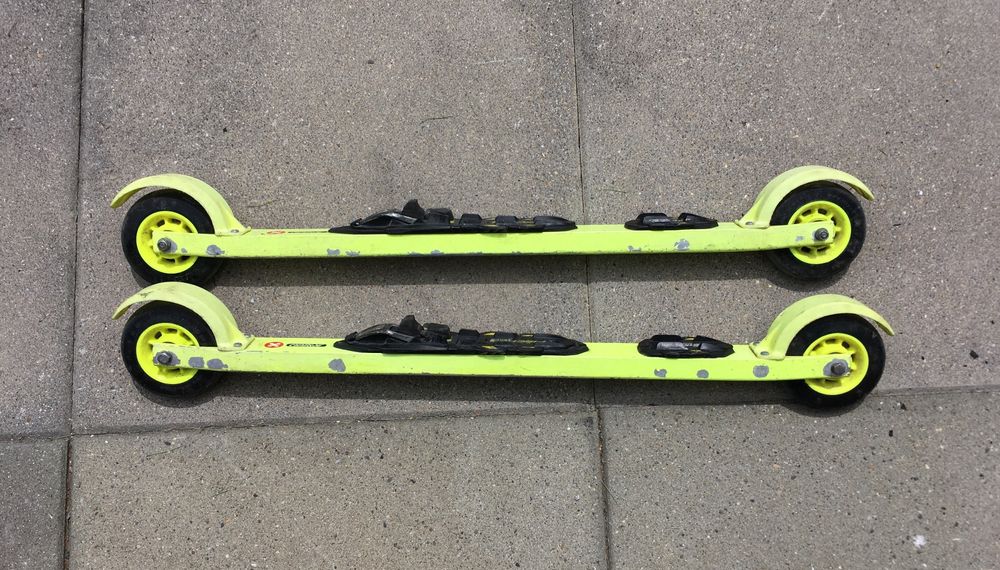 Marwe Rollski mit neue Räder (Gebraucht) in Zuoz für CHF 150 – mit ...