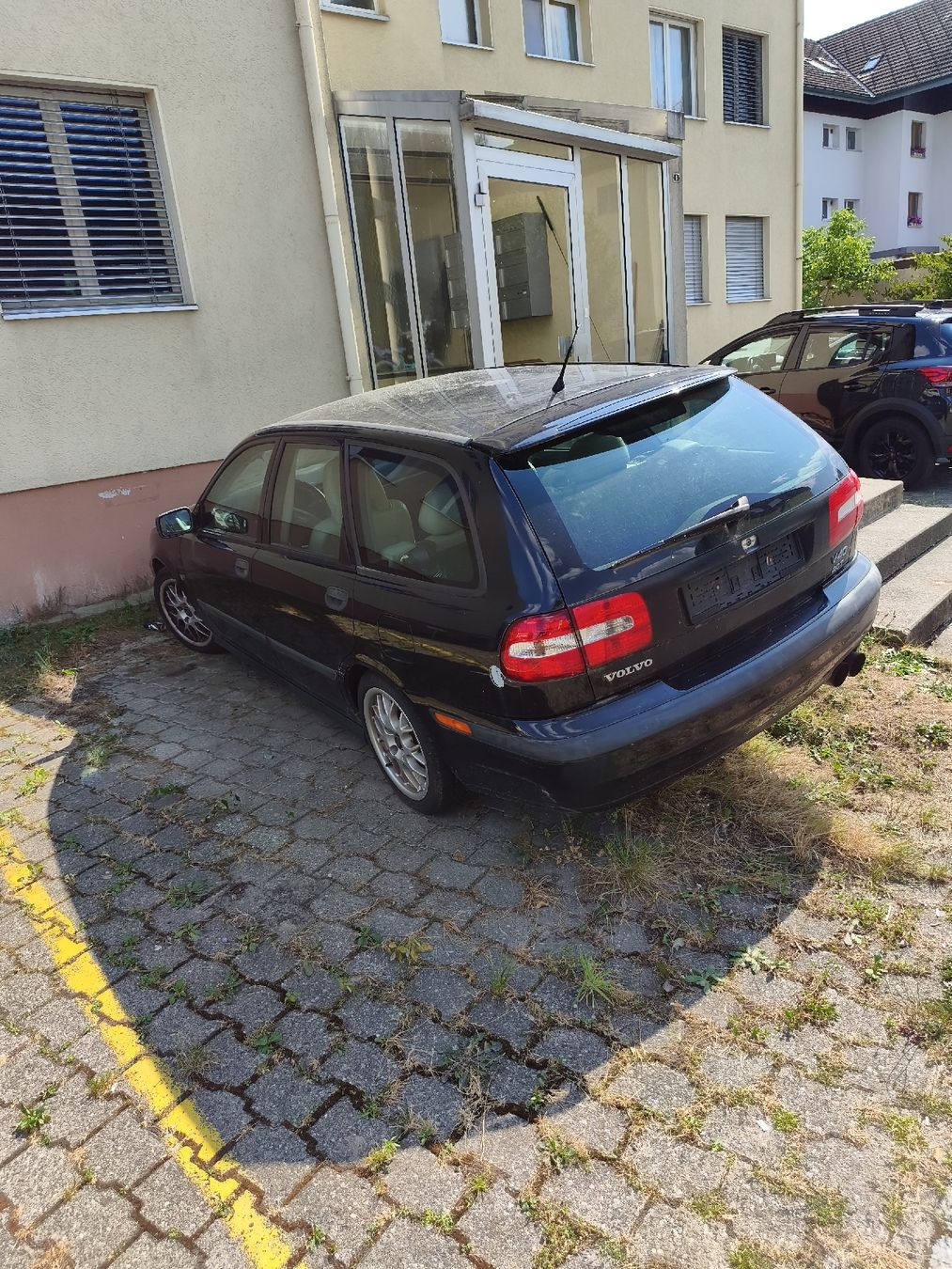 Volvo Automobili: Volvo V40 – Usato da Rohrbach venduto da markus1998