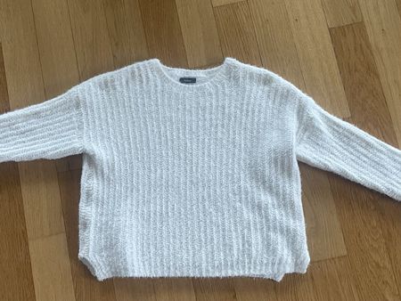 Weicher, kuscheliger Pullover in Weiss, Grösse L