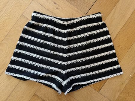 Leichte Strickshorts H&M