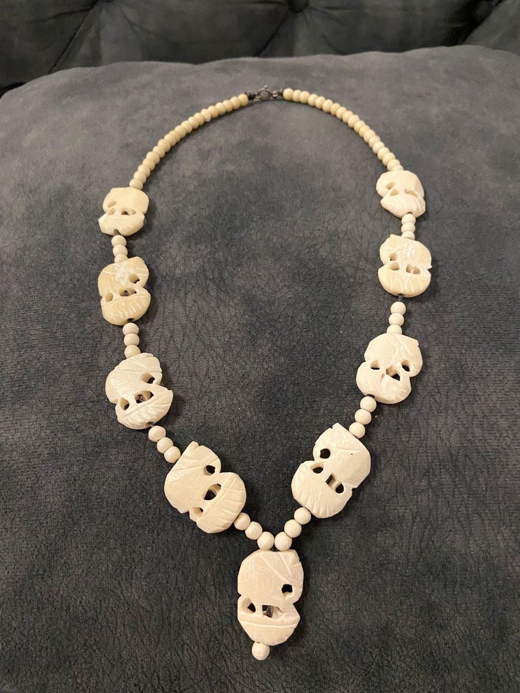 Ketten: Collier – Gebraucht aus Montreux von Perledor 2