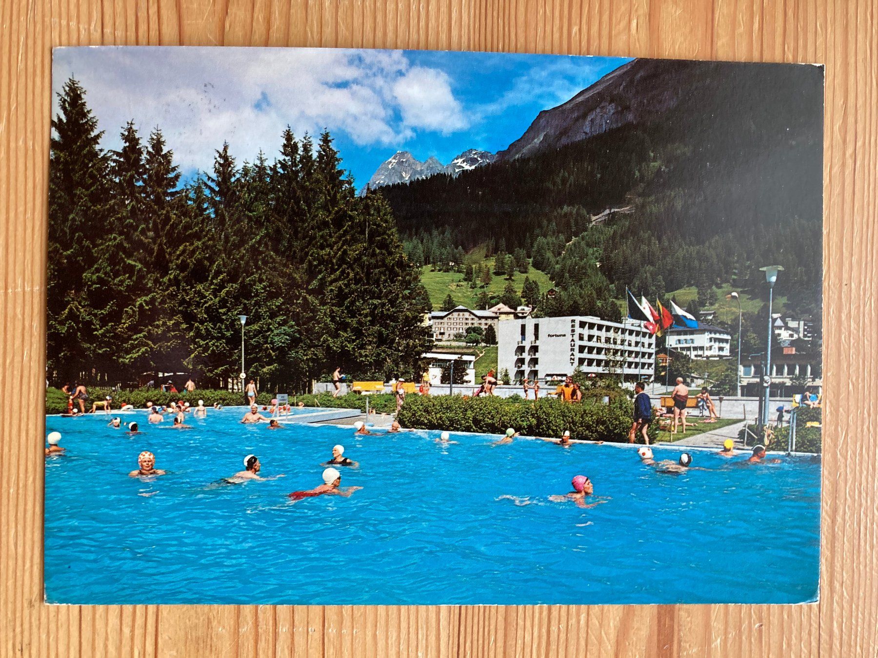 Cartoline postali: Leukerbad - 2 AK ab 1967 – Usato da Oberuzwil venduto da Henri09