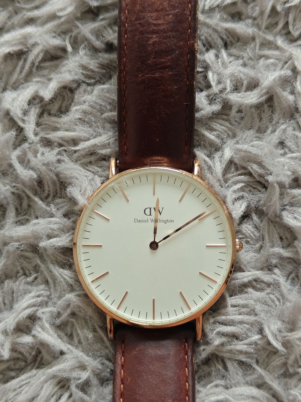 Daniel Wellington Orologi: Daniel Wellington Uhr – Difettoso da Pieterlen venduto da Saemelili 1