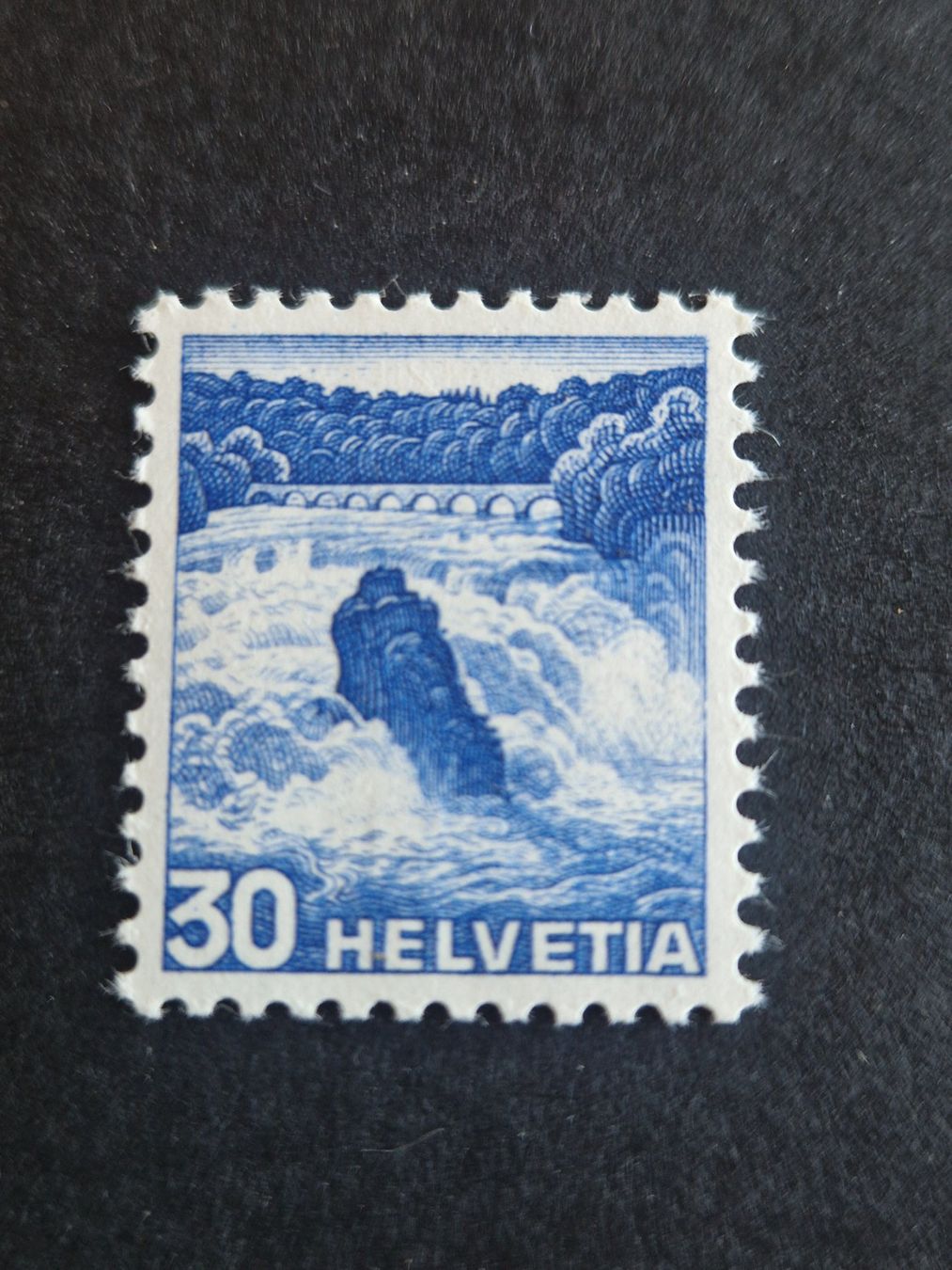 Tous les timbres: N° 207y RM   postfrisch ** – D'occasion à Bouveret par hckoala