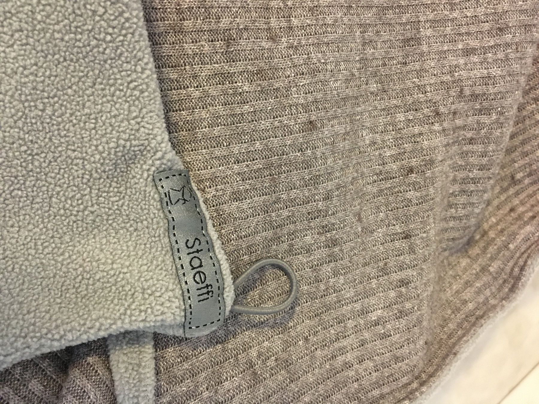 Foulards & écharpes: Schal Fleece Staeffi – Neuf (Voir description) à Siebnen par Starlauf 1