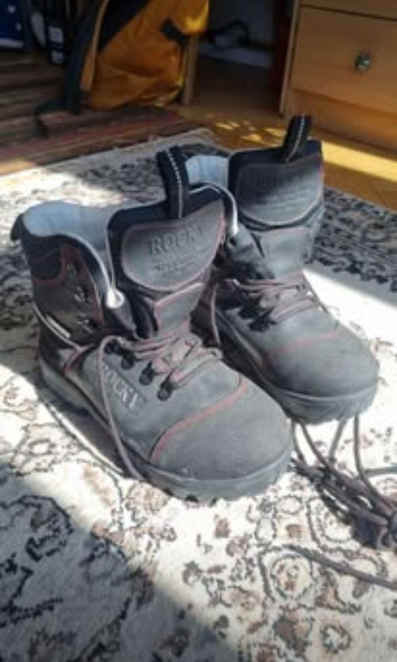 Scarpe da uomo: Rocky Work Boots – Durable & Comfortable (Size 38) – Usato da Basel venduto da sot_sxx7