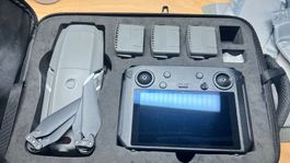 DJI Mavic 2 Pro mit Smart Remote Controller und 4 Akkus