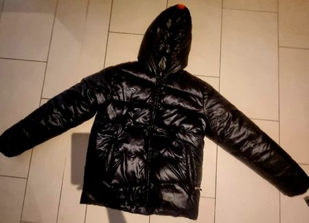 Lasse Kjus Winterjacke schwarz Grösse M guter Zustand