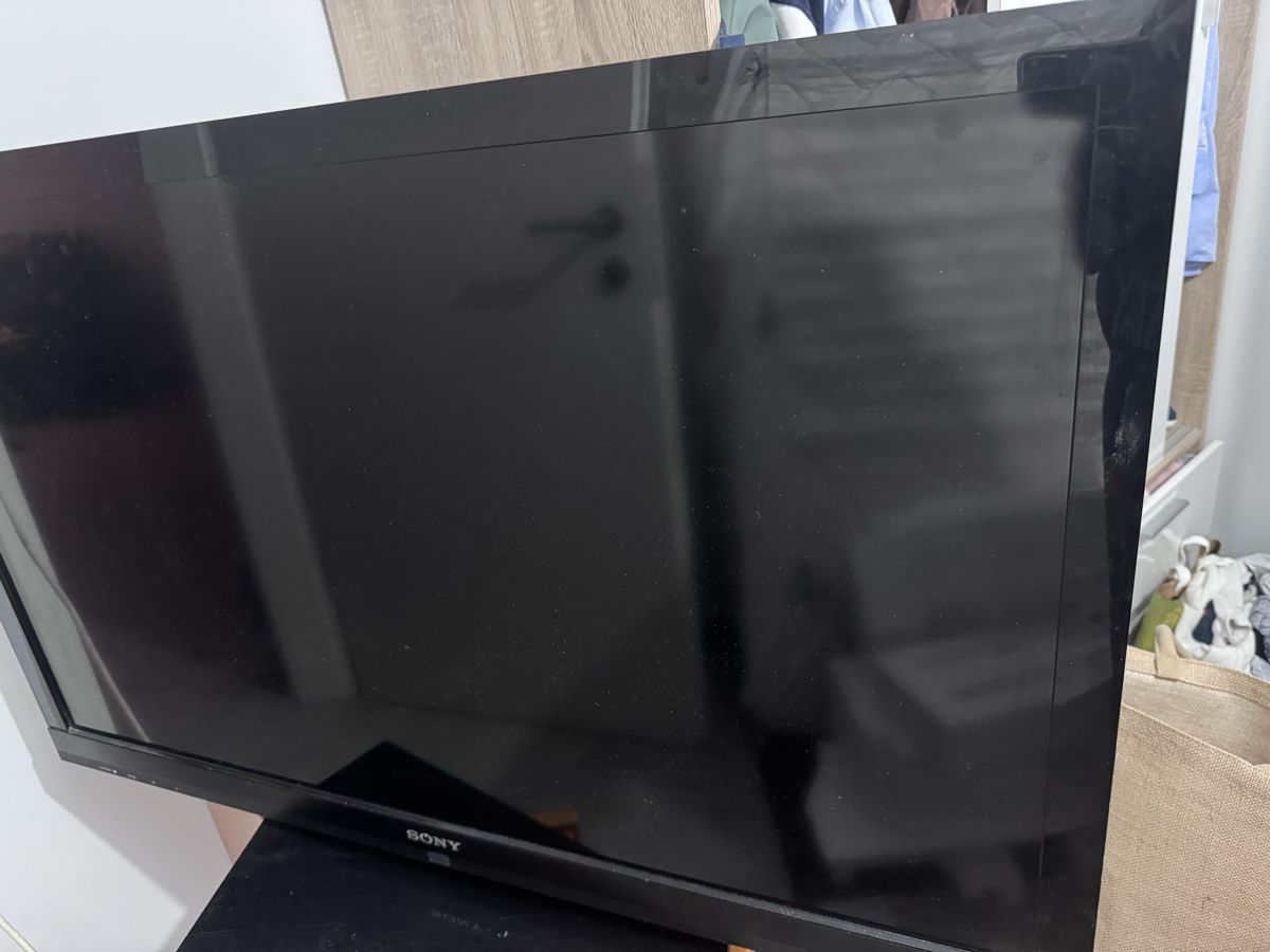 Sony Televisori: Téléviseur Sony Bravia – Usato da Pont-de-la-Morge venduto da fai_jpl2 4