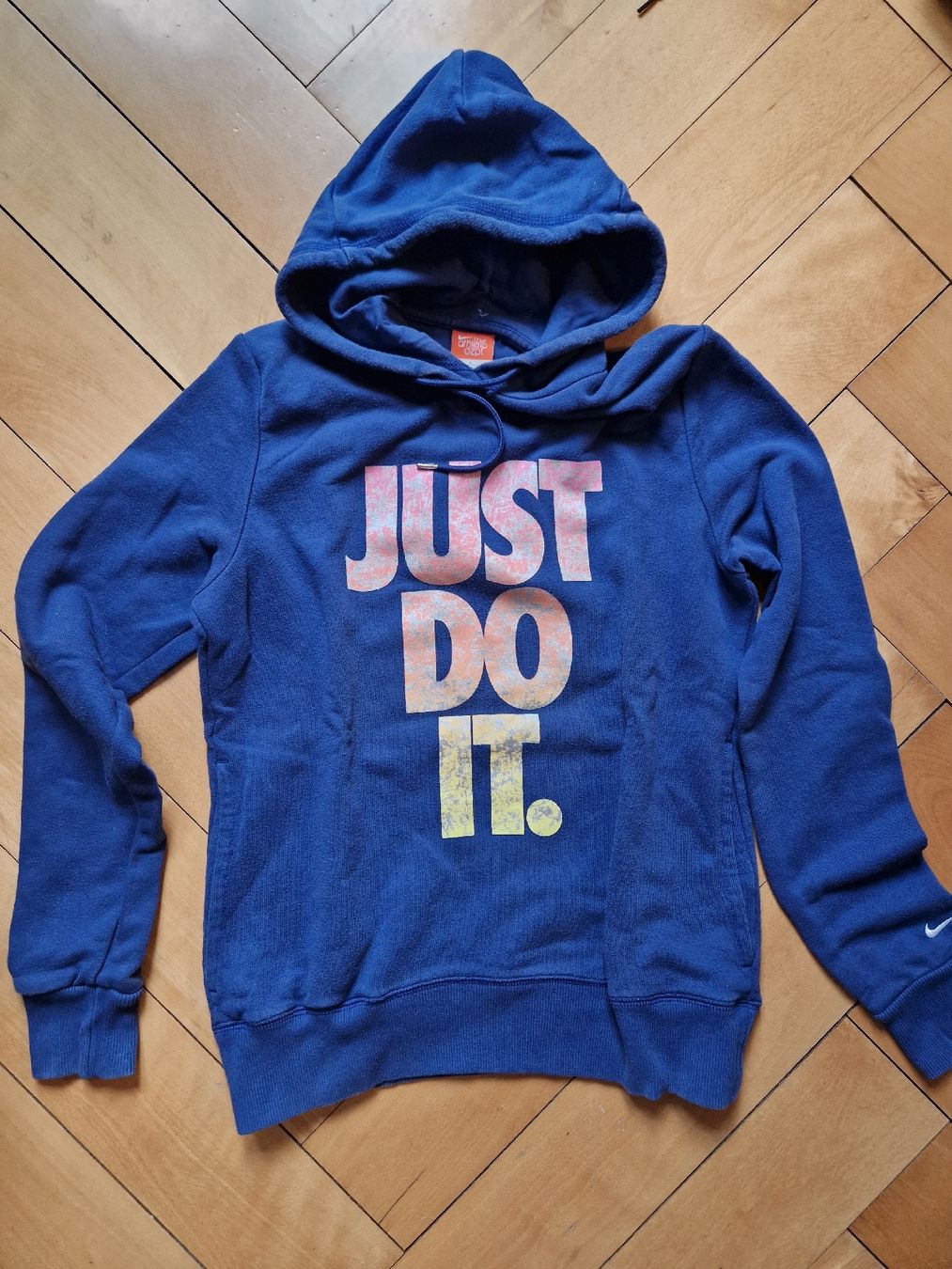 Nike Maglioni & Felpe: Nike Kapuzenpullover Gr. M – Usato da Innerberg venduto da Noe25