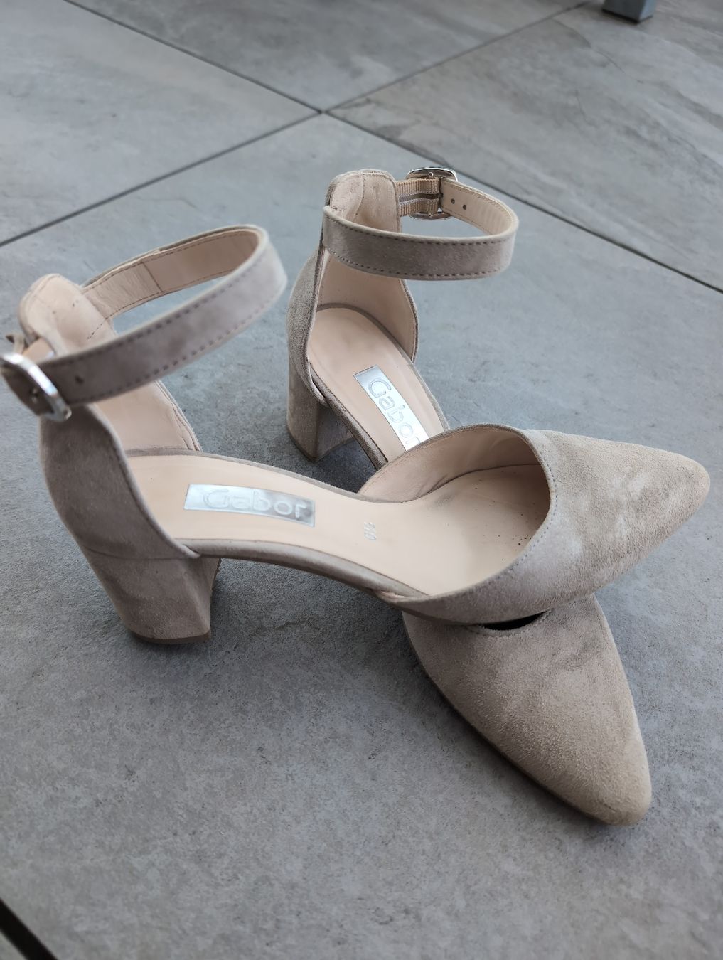 Gabor Damenschuhe: Pumps Gabor beige, Grösse 6.5 – Gebraucht aus Muri AG von Yoshi19 1