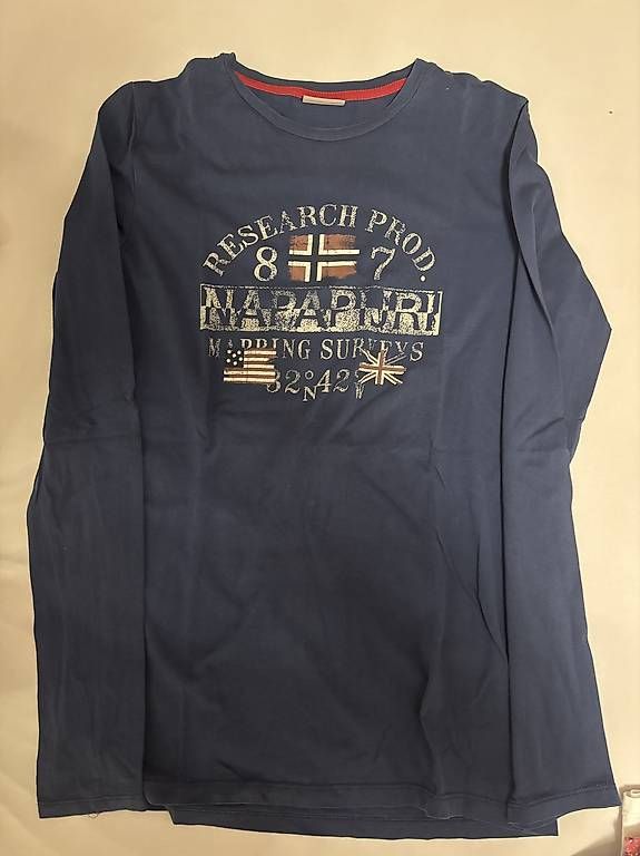 T-shirt: 5fr a maglietta – Usato da Carabbia venduto da fab_6y2g 4