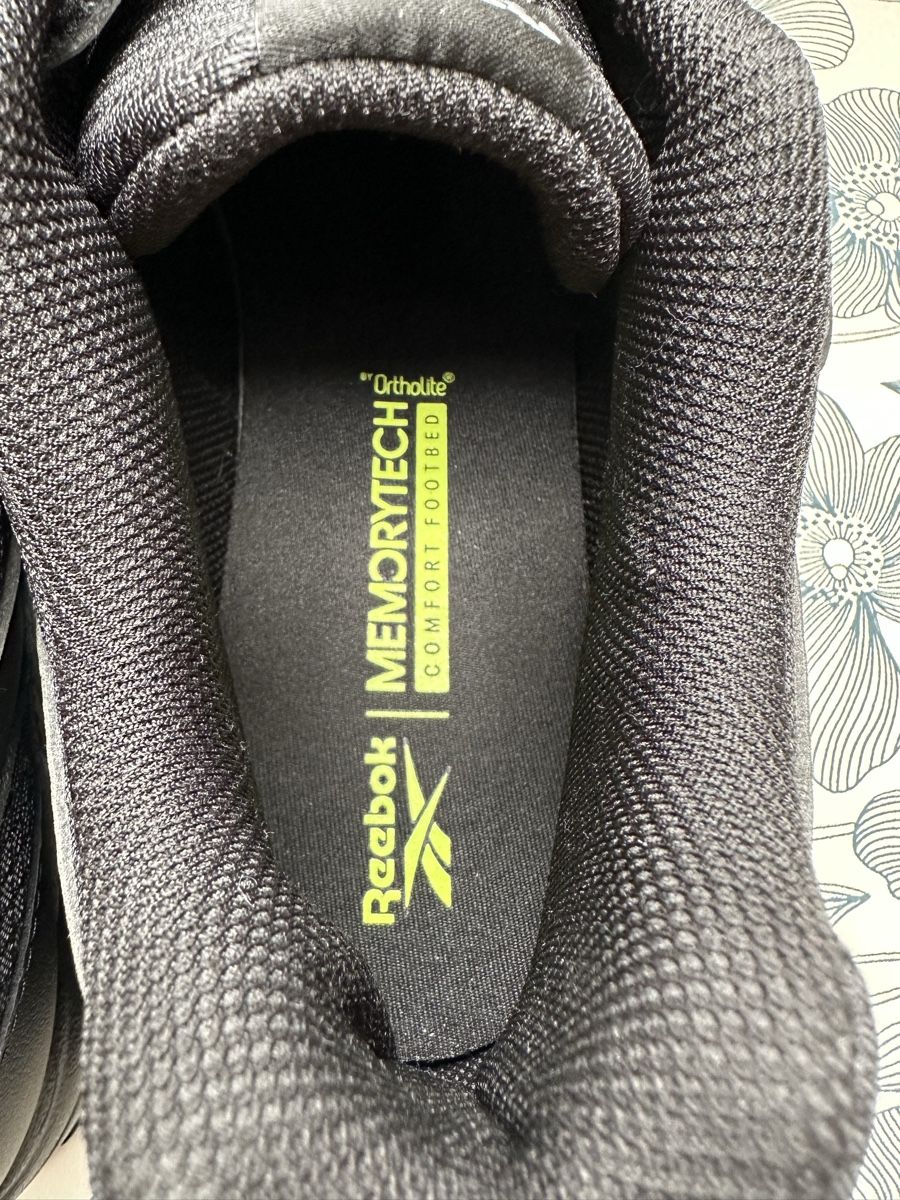Reebok Scarpe da uomo: Chaussures Reebok – Nuovo e nell'imballaggio originale da Savagnier venduto da Pivovar2 4