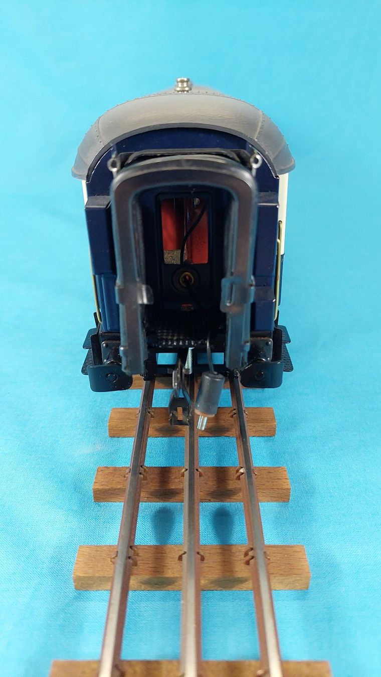 Modellini di ferrovie: Spur 0 Elettren Pullman-Salonwagen 1. Kl. CIWL blau/weiss – Usato da Horgen venduto da swiss025 2