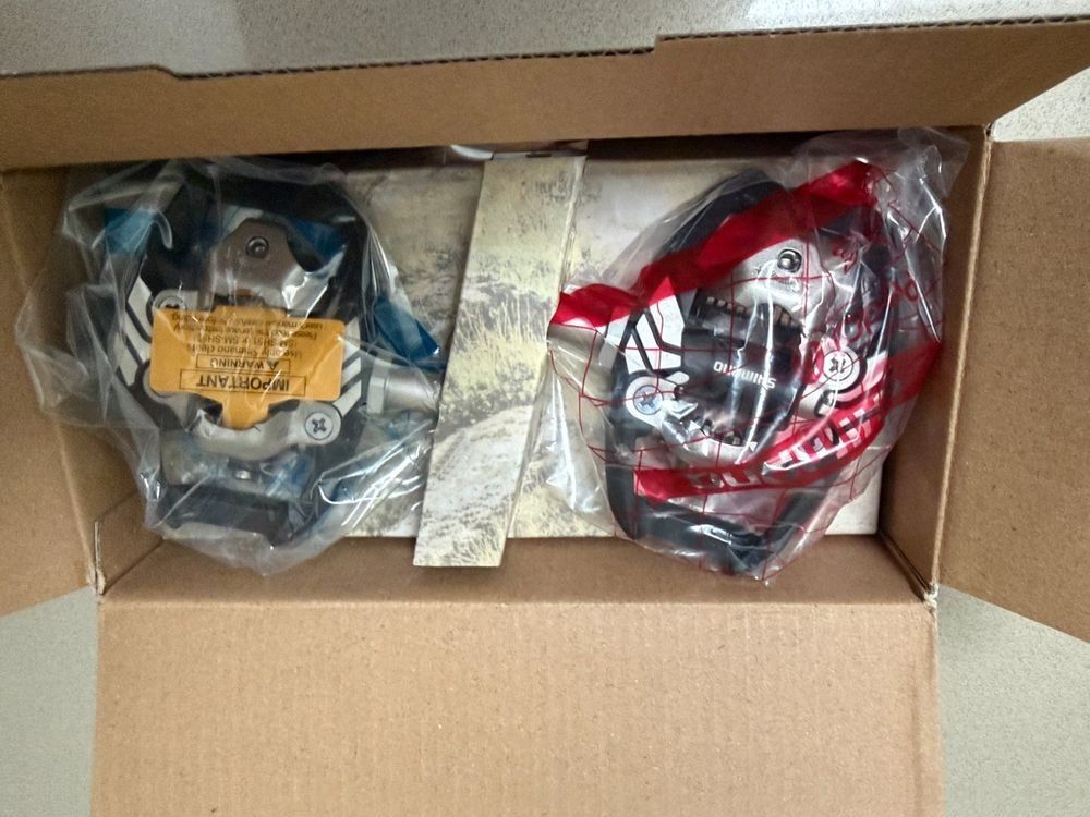 Shimano Ersatzteile: NEUE Shimano XT Pedalen PD-M8020 – Neu und originalverpackt aus Uster von KarlZH 2