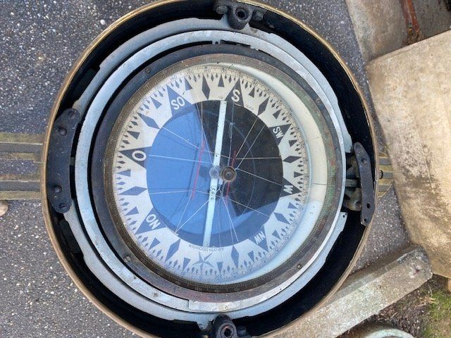 GPS & Strumenti di misurazione: Antiker Hochsee-Kompass, Messing & Holz – Usato da Luzern venduto da Lisbeth54 3