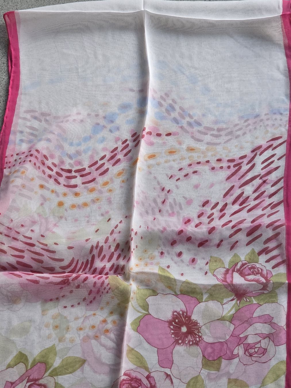 Foulards, Tücher & Schals: Seidenschal, 40 x 160, handrolliert – Neu und originalverpackt aus Frauenfeld von Schenken-mit-Herz 3