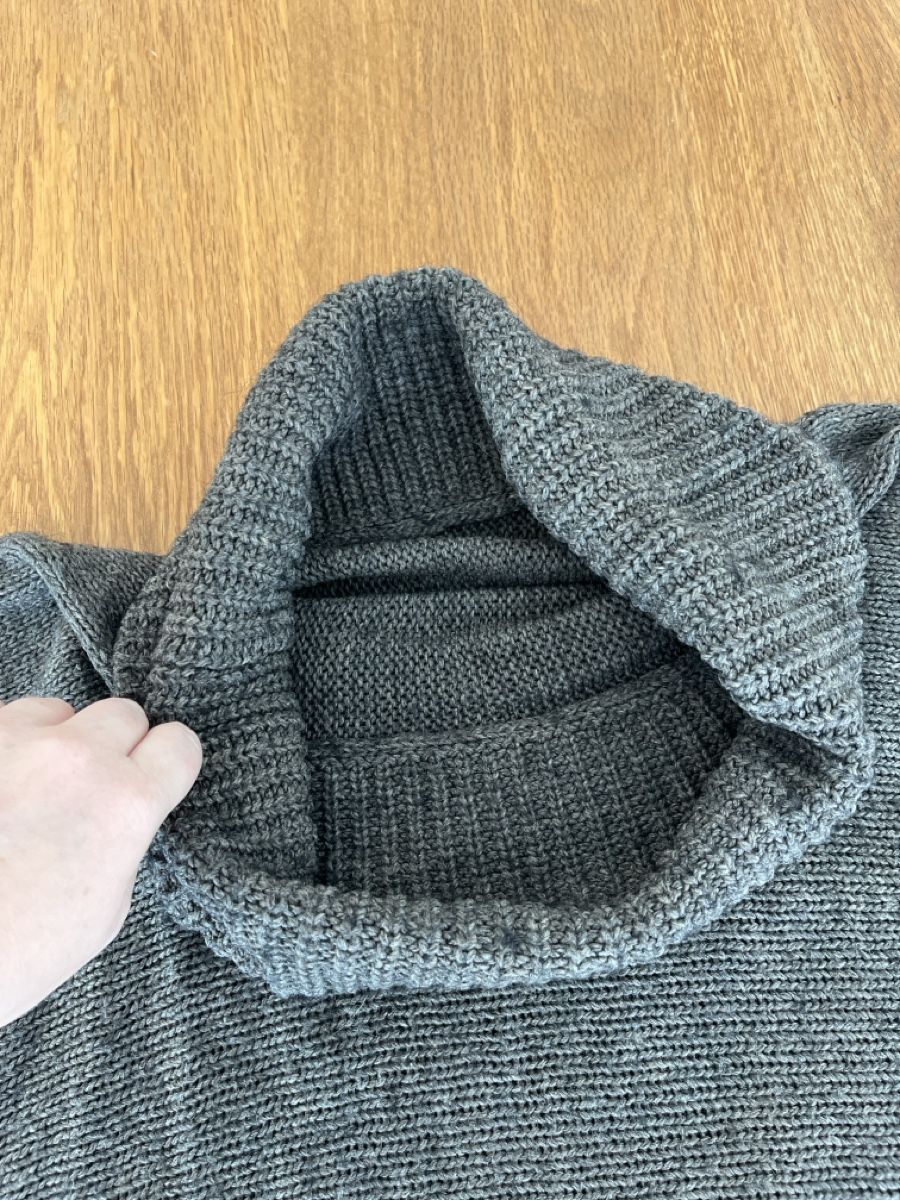 Maglioni & Felpe: Oversized sleeveless grey sweater – Usato da Liestal venduto da Parsons_store 1