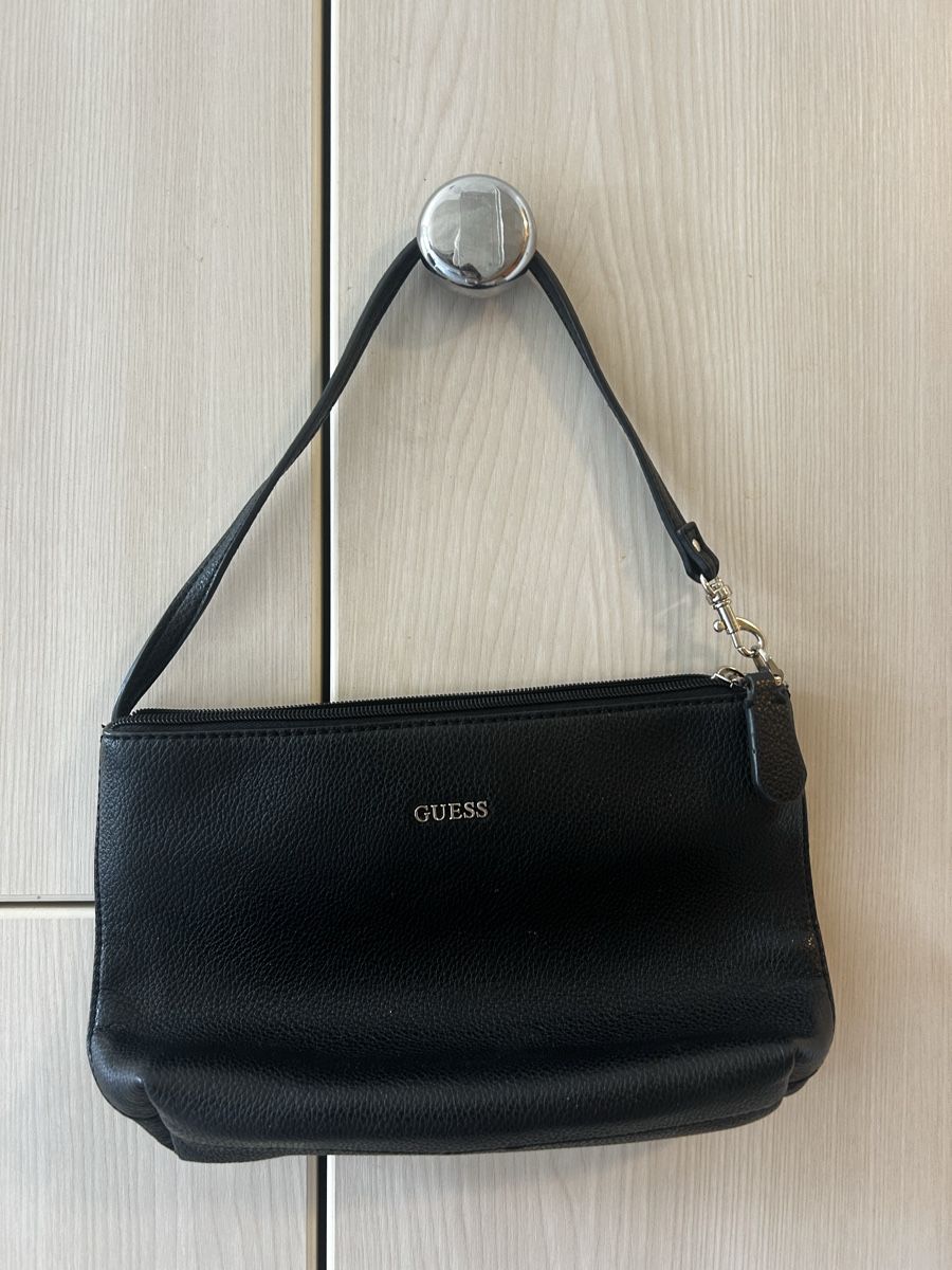 Guess Sacs femmes: Guess Handtasche – D'occasion à Zürich par ani4ka 4