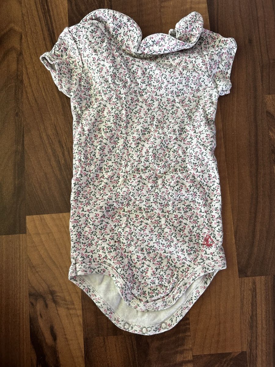 Lotti & Set di vestiti: Kleidungsstücke Mädchen 12 Monate – Usato da Zürich venduto da ele_vrh7 2