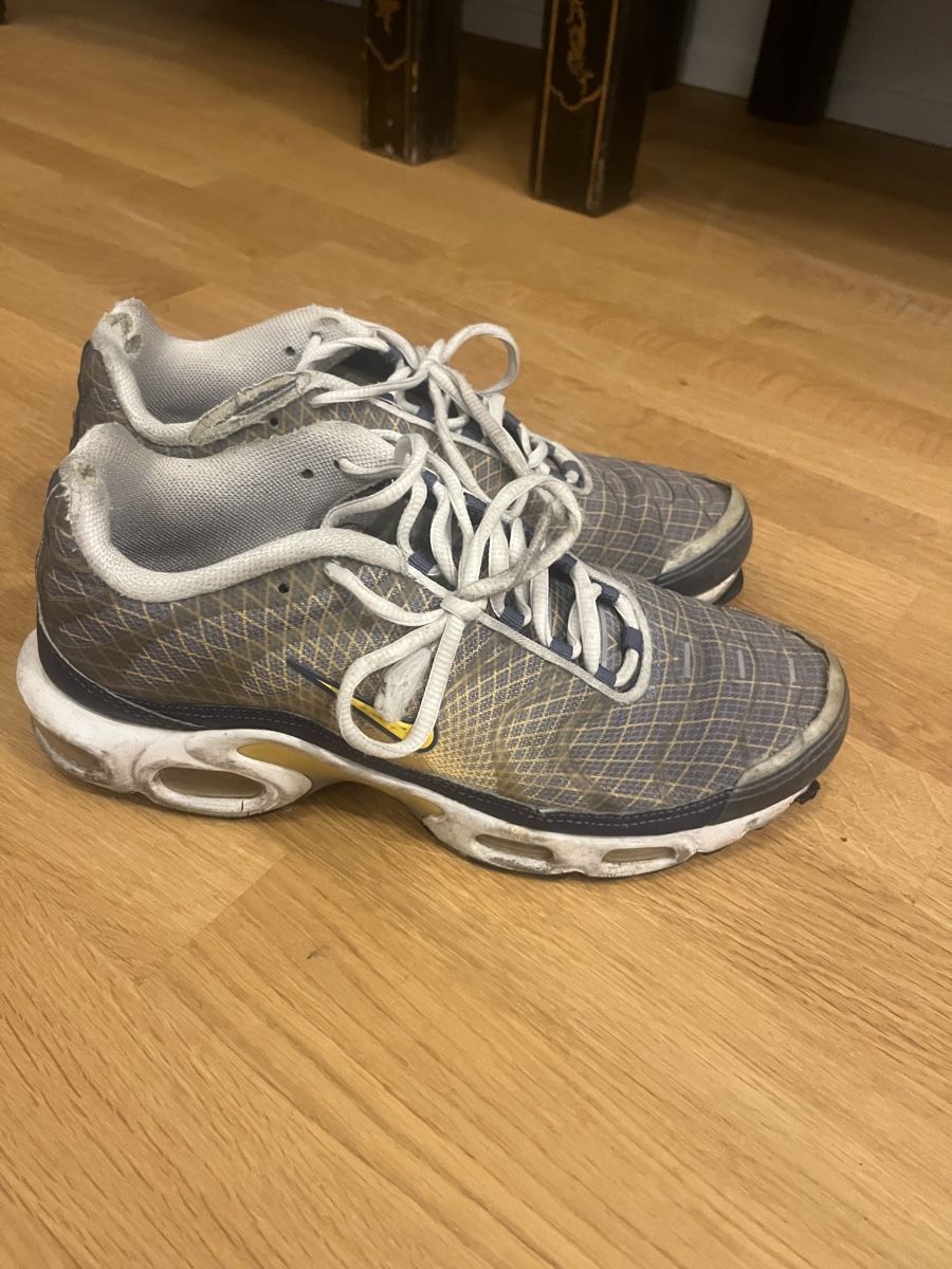 Nike Herrenschuhe: Nike Air Max Sneakers – Gebraucht aus Winterthur von 3mi_2kpf