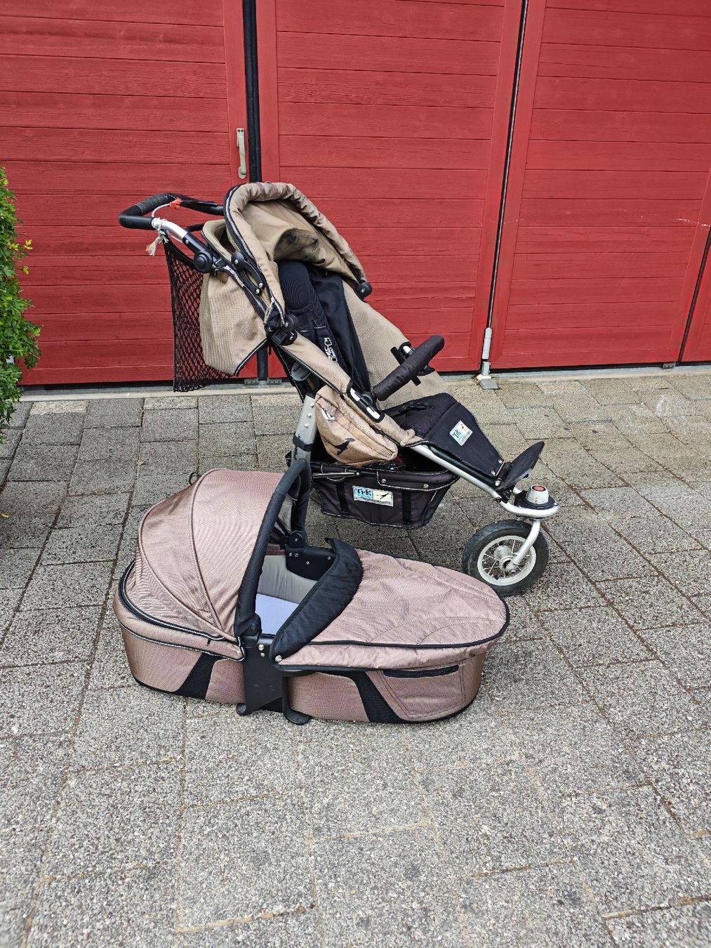 TFK Kinderwagen: TFK Joggster Twist  – Gebraucht aus Winterthur von Shorna