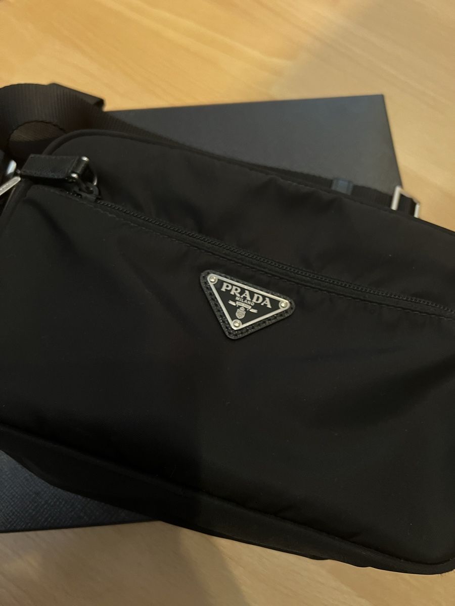 Prada Borse: Prada Re-Nylon Shoulder Bag Unisex – Usato da Spreitenbach venduto da iamxrco 2