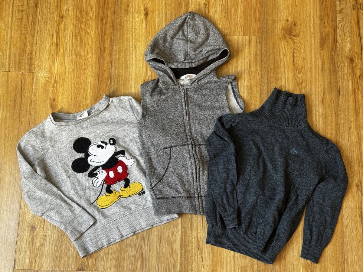 Lotti & Set di vestiti: Kinderoberteile Grösse 110 – Usato da Basel venduto da spassbremse