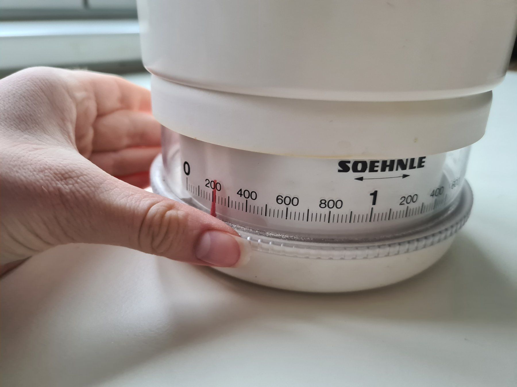 Soehnle Küchenwaagen: Küchenwaage Soehnle weiss – Gebraucht aus Schaffhausen von  1